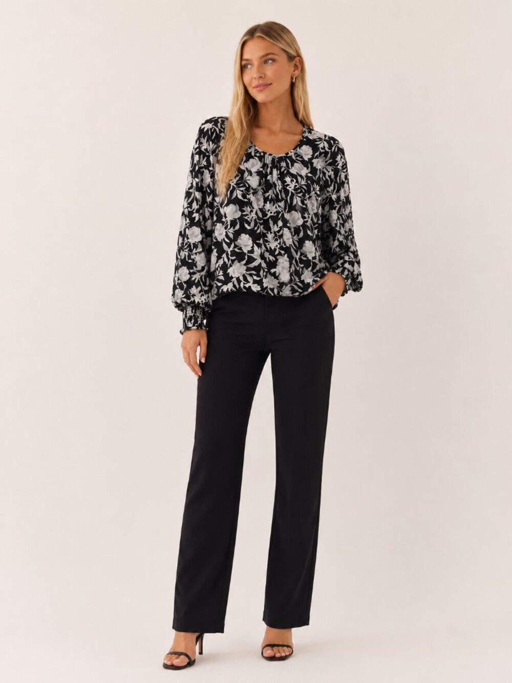 2/$30 J. Crew Floral Print Pleated Long Sleeve Blouse Monochrome Small #A2251